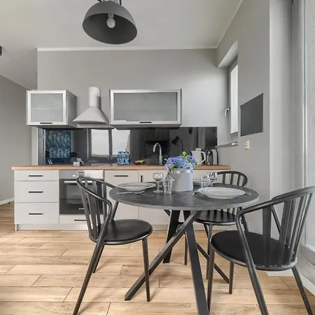 Exclusive Nautica * シュチェチン